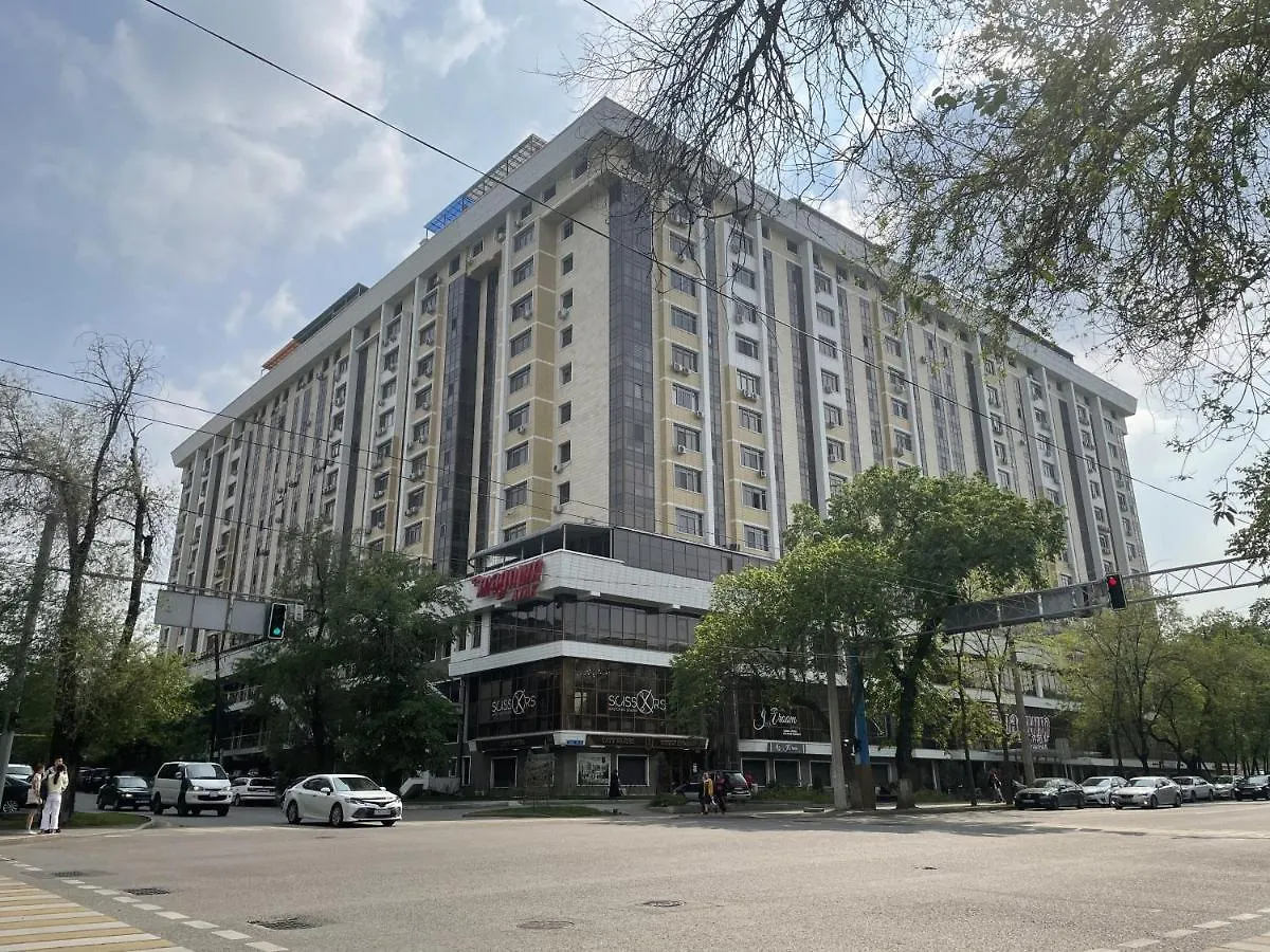 Апартаменты #3 Almaty Lejlighed